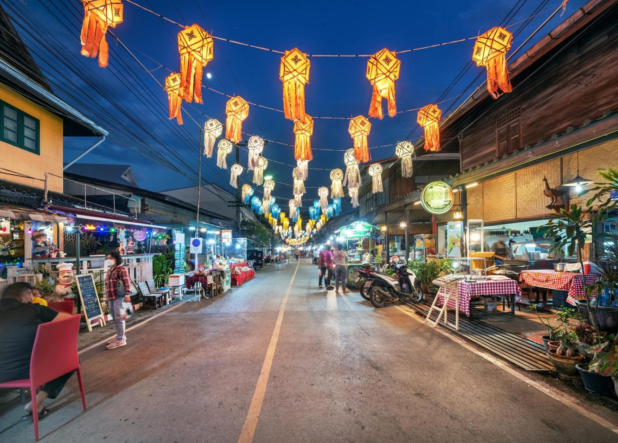Ai Pai Hotel Ngoại thất bức ảnh