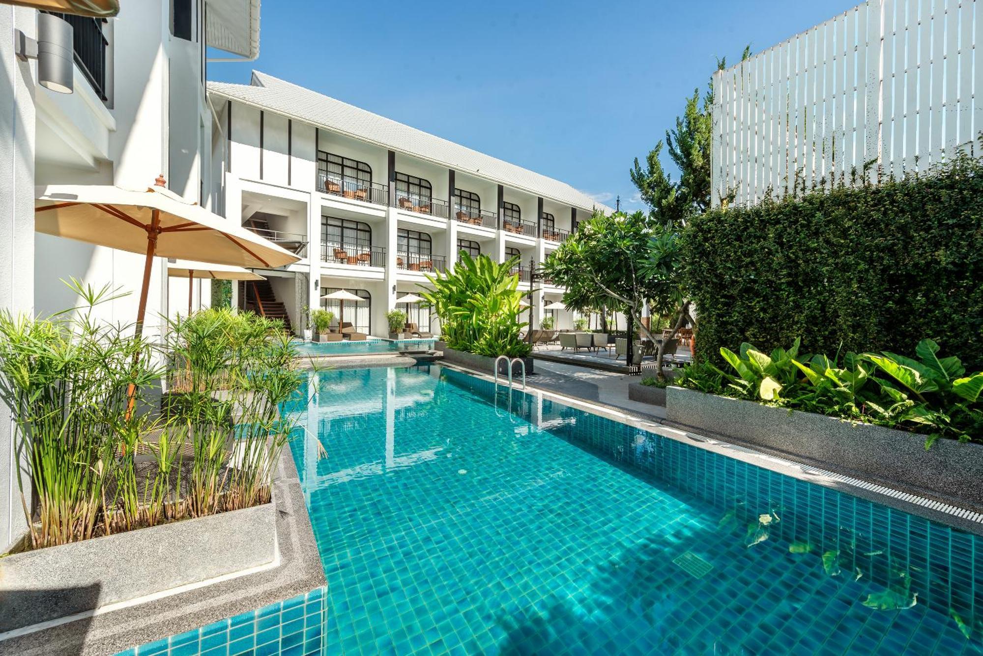 Ai Pai Hotel Ngoại thất bức ảnh
