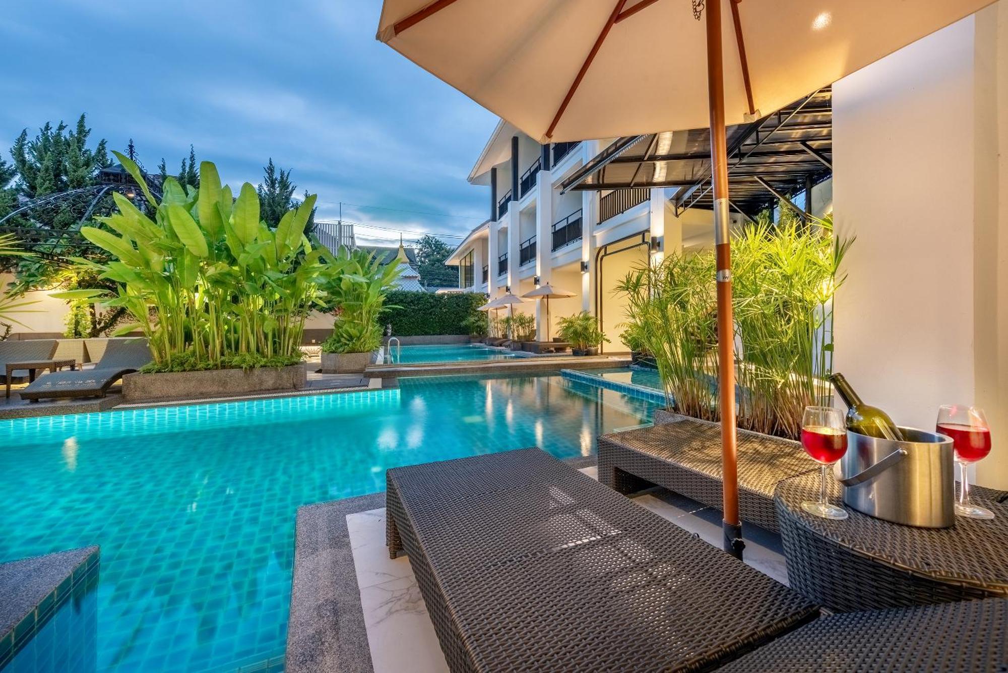 Ai Pai Hotel Ngoại thất bức ảnh