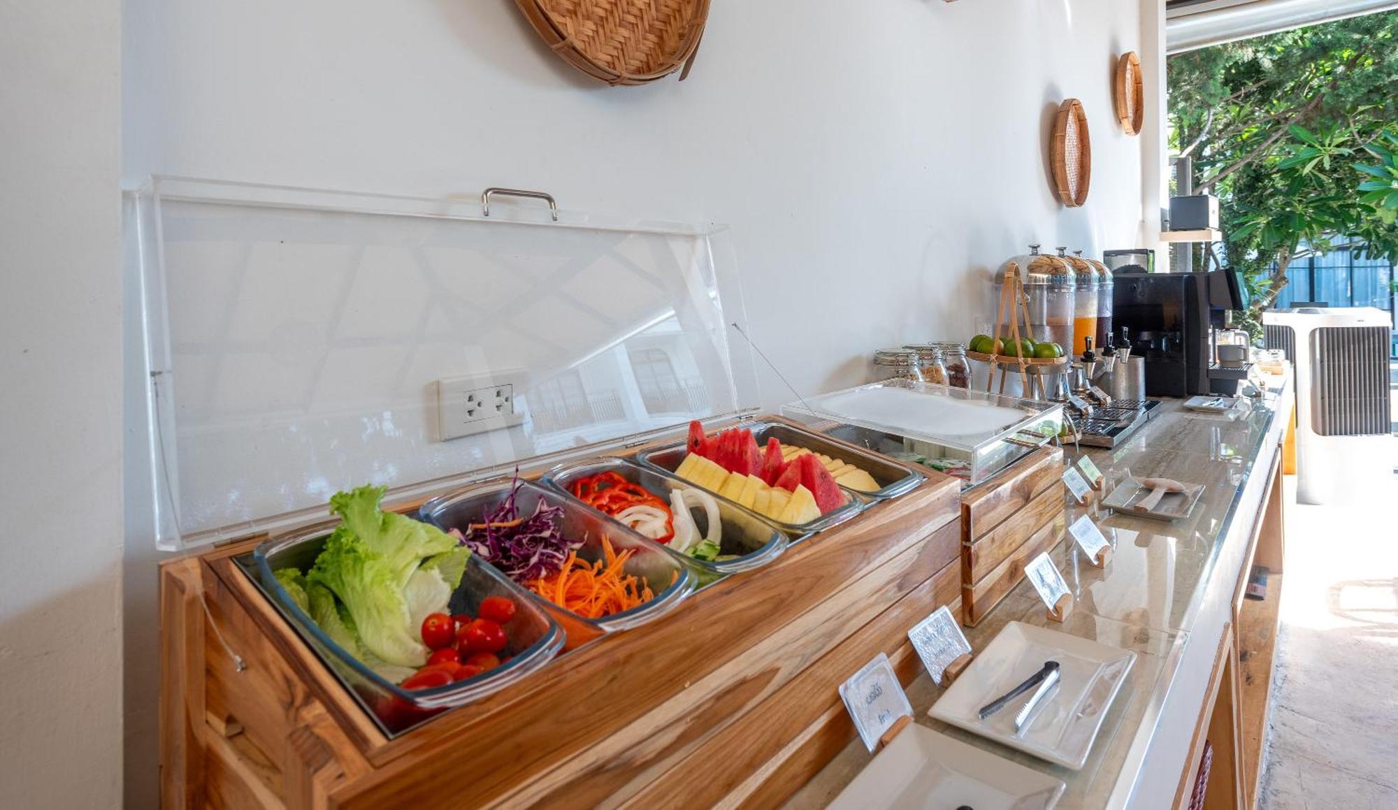 Ai Pai Hotel Ngoại thất bức ảnh